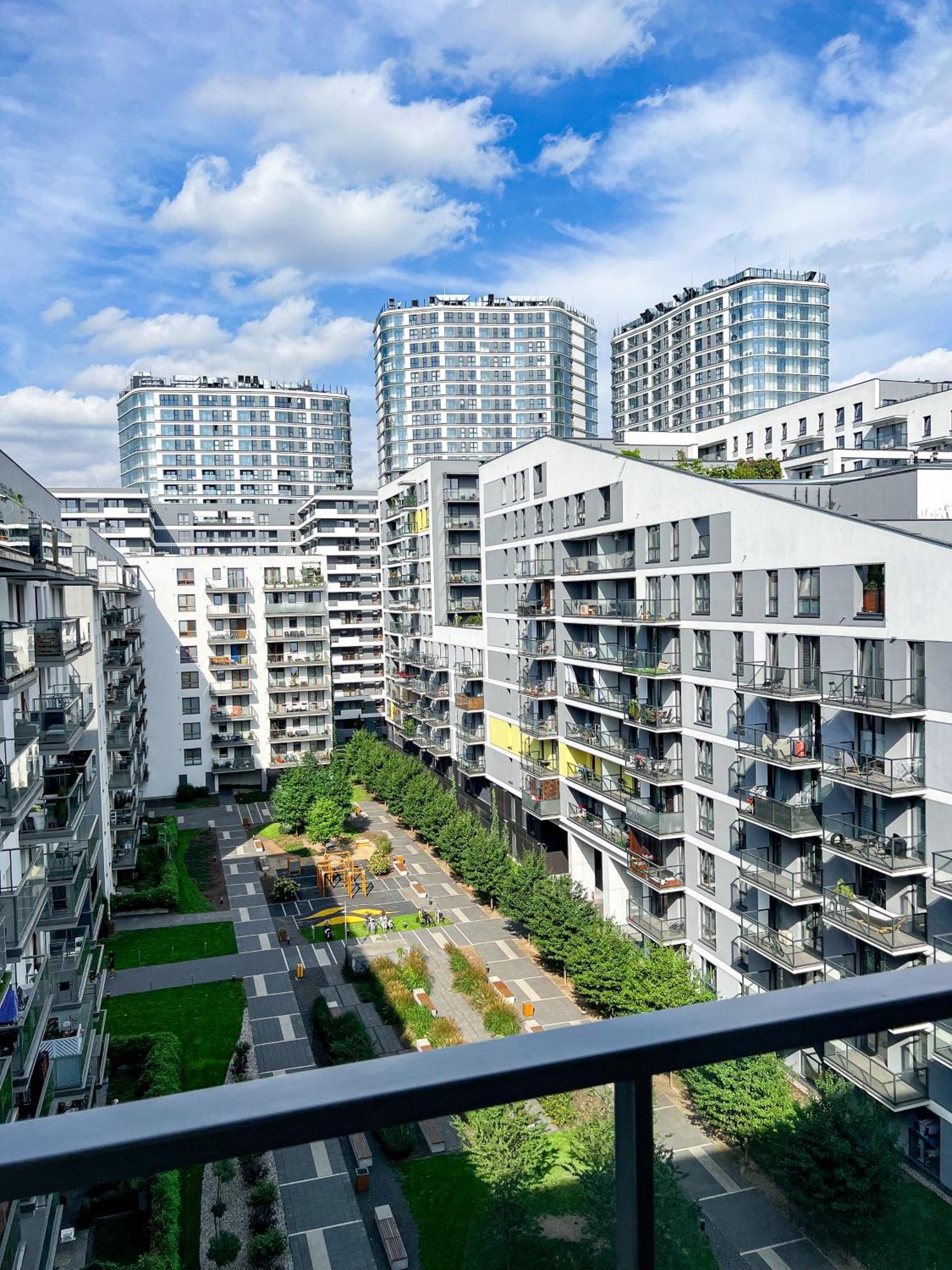 Nowoczesny Apartament - Blisko Centrum Warsaw Luaran gambar